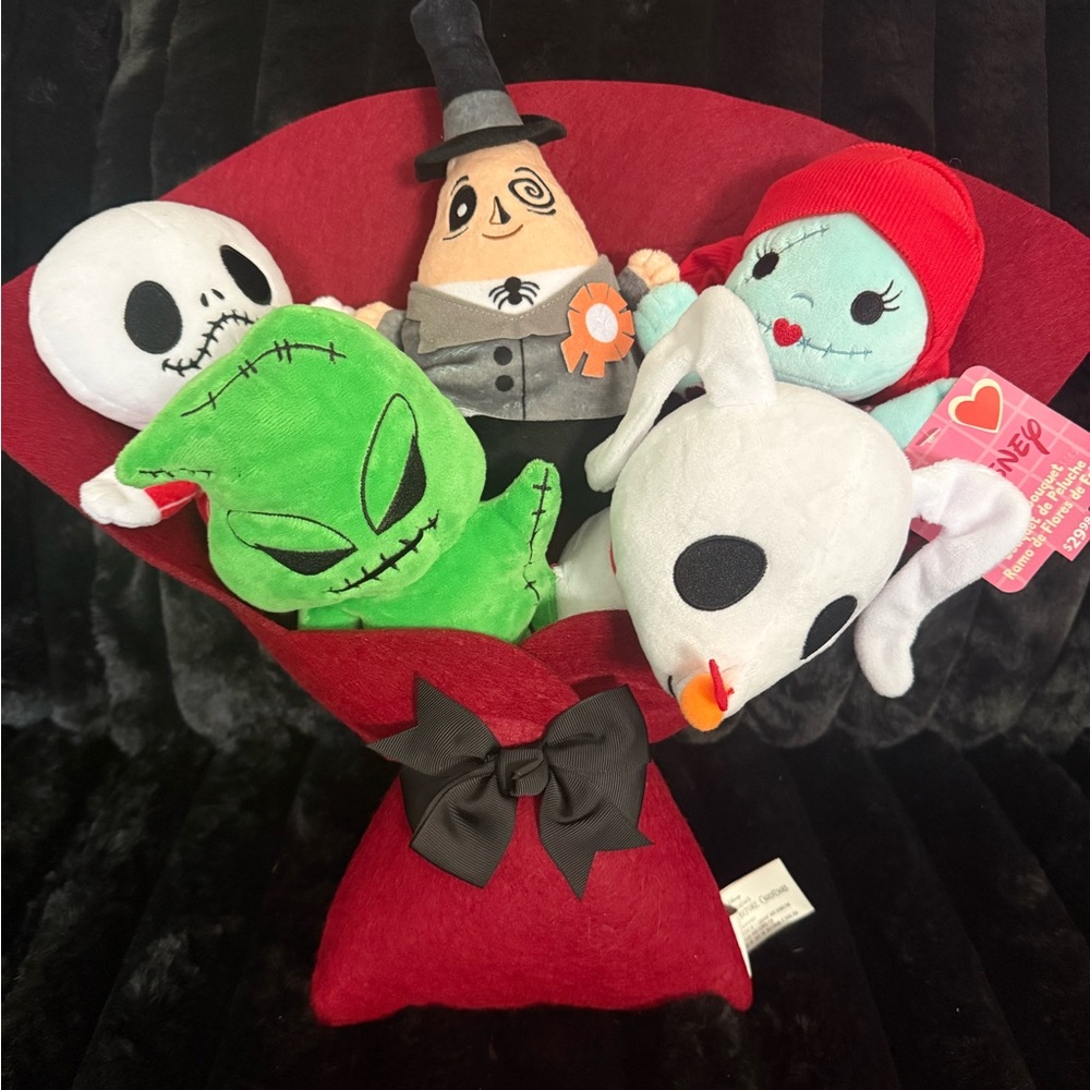 Disney The Nightmare Before Christmas Plush Bouquet - Red